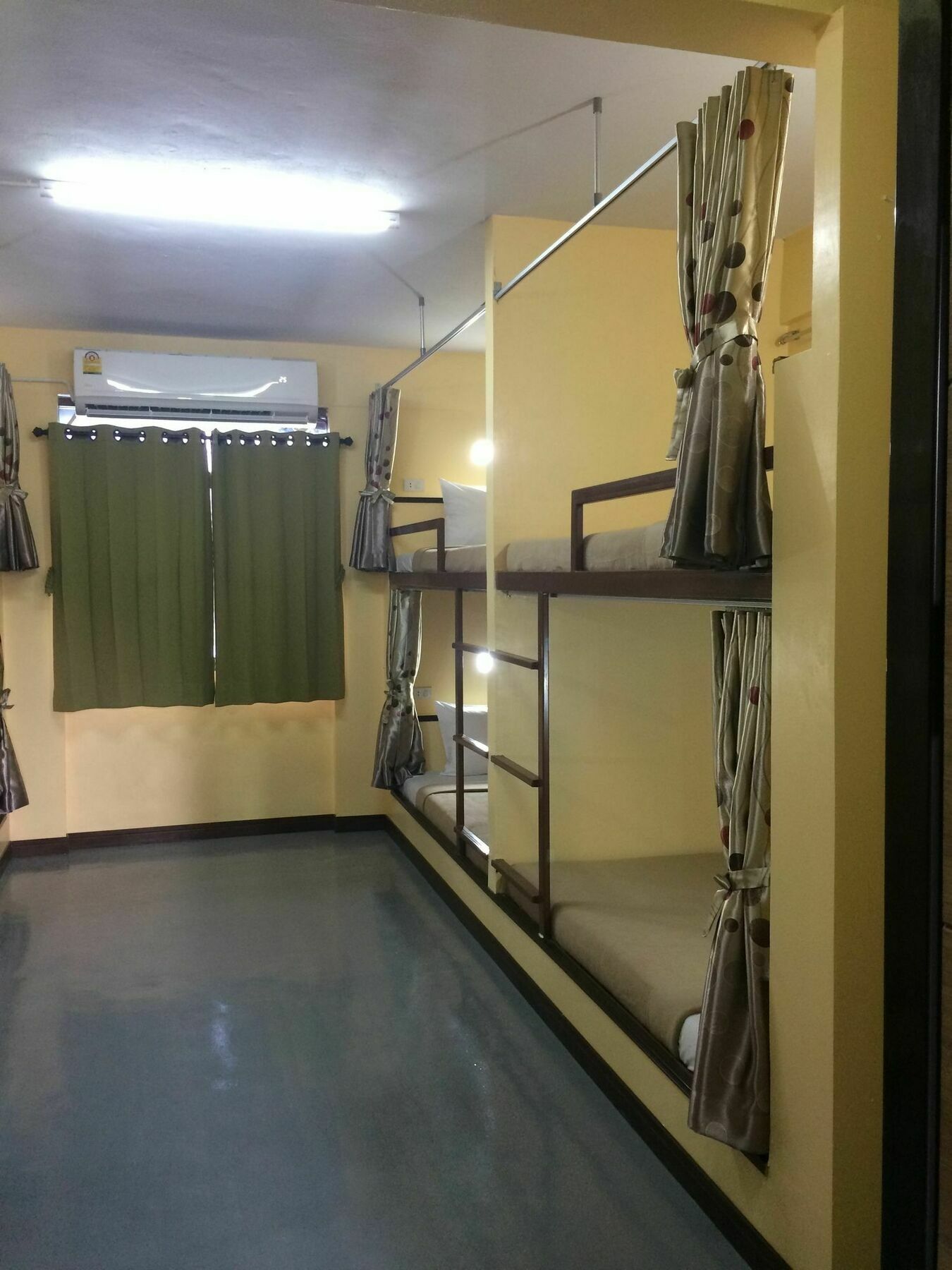 Sleep Well Hostel Krabi town Εξωτερικό φωτογραφία